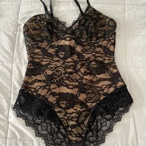 Pinsy shape wear, size Large, 3 colors available